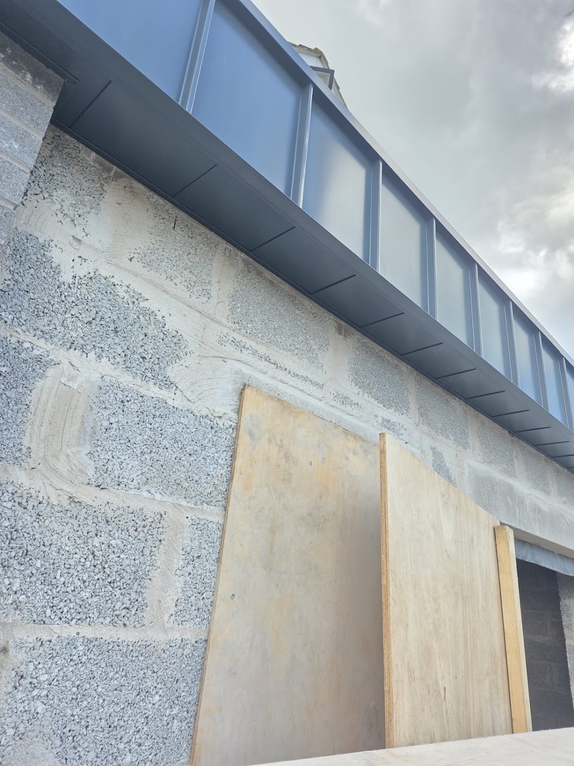 Made-to-measure fascia